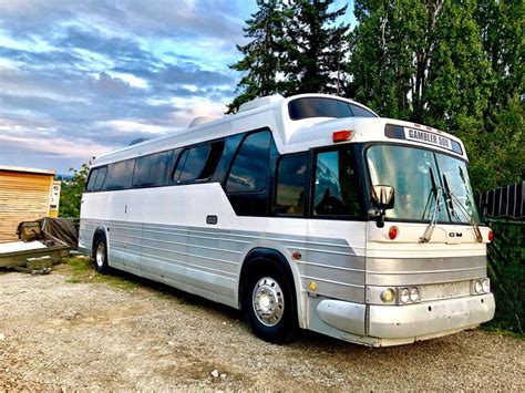 It has a 671 diesel engine with less than 10K on rebuild. . Gmc 4107 bus for sale